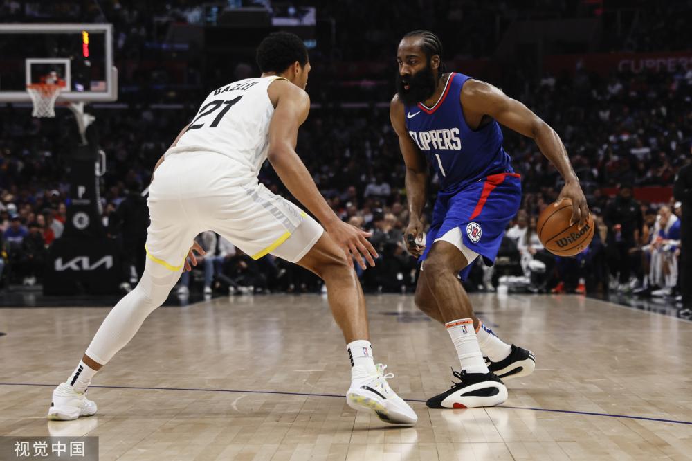 他在达到巅 他在达到巅