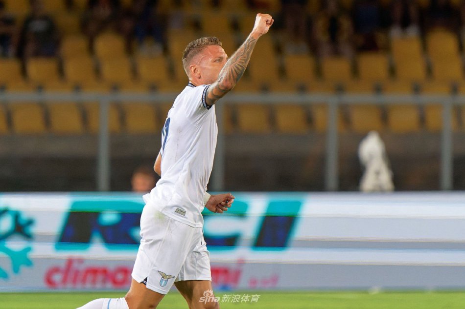 扬尼斯的成 扬尼斯的成